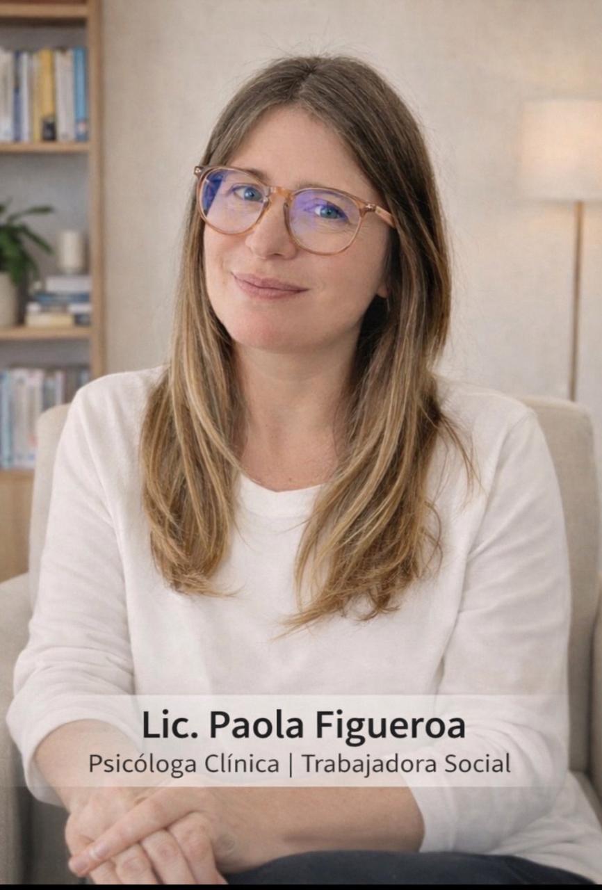 Imagen de Paola Figueroa CEO de consultora vita psicosocial